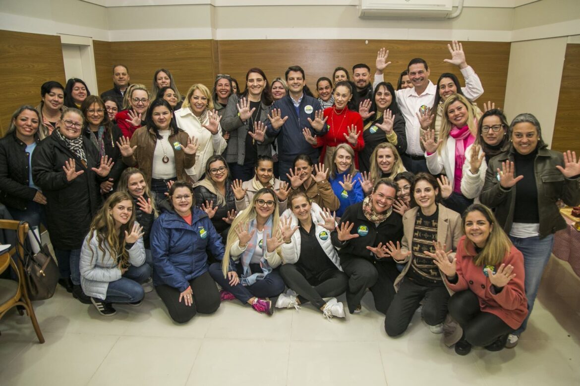 Tá preparado: Eduardo Pimentel anuncia avanços no plano de carreira dos professores