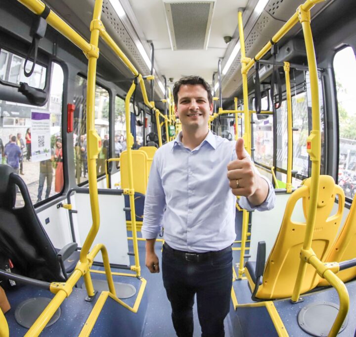 Transporte coletivo: Eduardo vai usar a nova concessão para baixar a passagem de ônibus de Curitiba