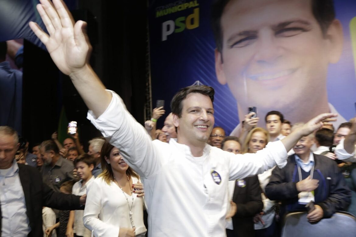 PSD oficializa Eduardo Pimentel como candidato à Prefeitura de Curitiba