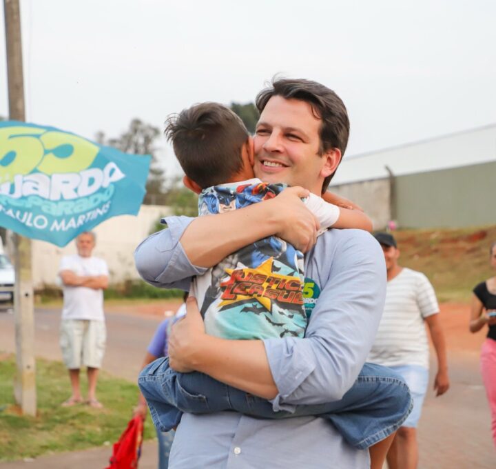 Eduardo anuncia Vale-Creche e garante que as crianças de Curitiba vão continuar bem cuidadas