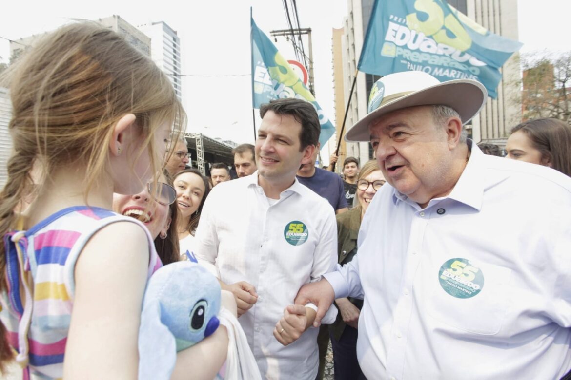 No Desfile de 7 de Setembro, Eduardo e Greca pedem “Vote 55” para Prefeito de Curitiba