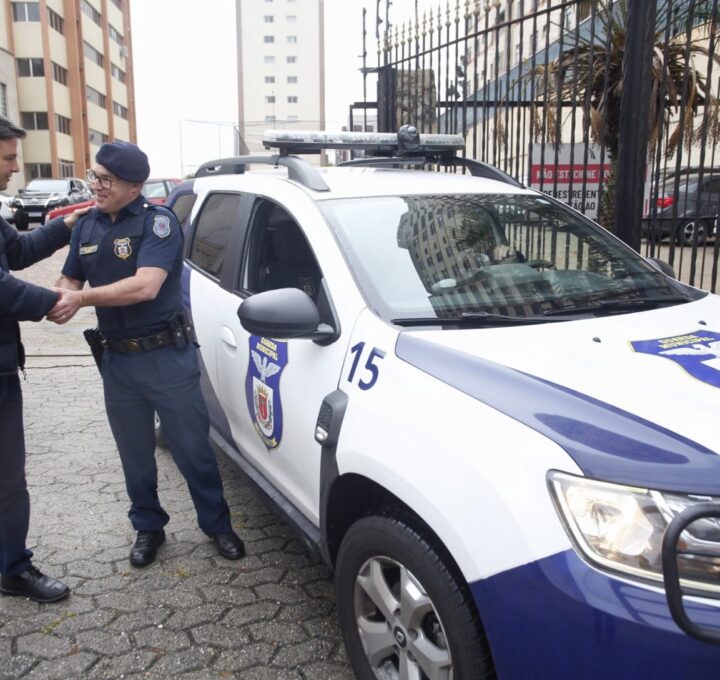 No dia da Guarda Municipal, Eduardo confirma concurso para a categoria