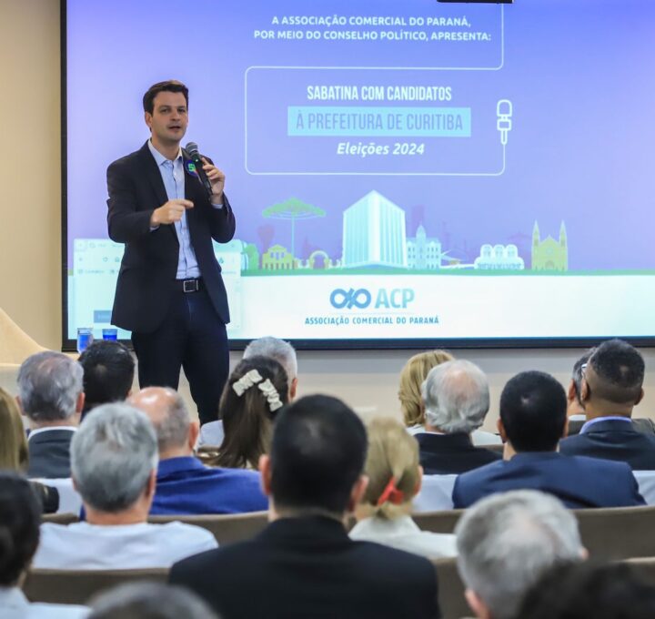 Em sabatina na ACP, Eduardo reafirma compromisso com a revitalização do Centro de Curitiba