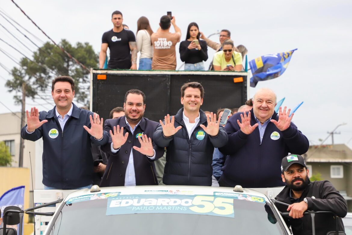 Na véspera do 1º turno, Carreata da Vitória de Eduardo vai espalhar Onda 55 por toda Curitiba neste sábado